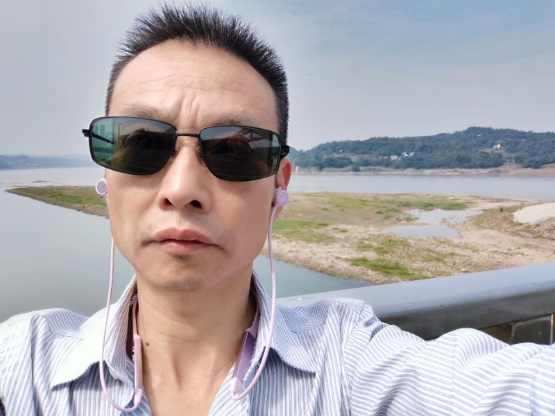 猪哥哥的第一张照片--江安蓝颜知己交友网